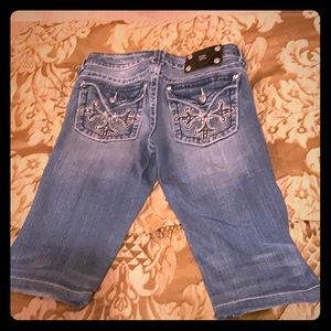 Miss Me Crop Bermuda Bling Jeans
